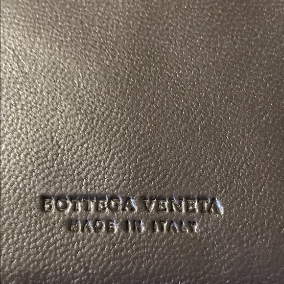 Real Italian  Bottega Veneta Chocolate and gold - Picture 2 of 3